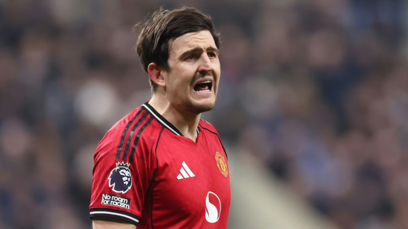 乐鱼官方下载-马奎尔梦回巅峰：曼联3-1力克维拉，世界杯门票还有戏？